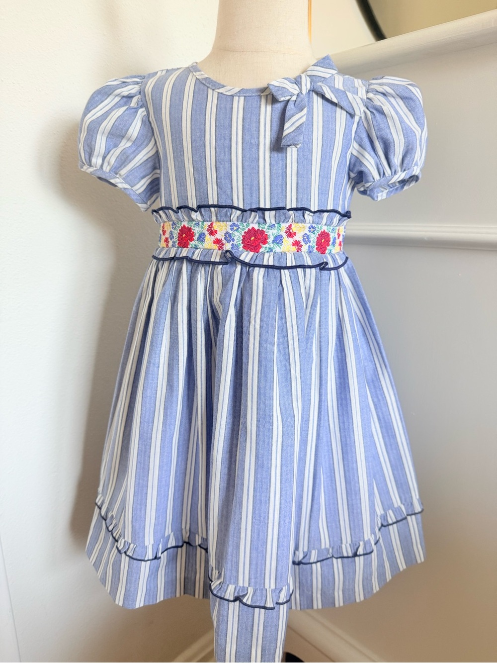 Tullabee Girls 4T Blue Stripe Floral Embroidered Puff Sleeve Dress